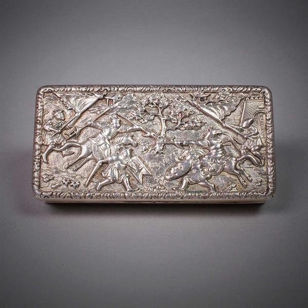 40. Chinese Silver Snuff Box