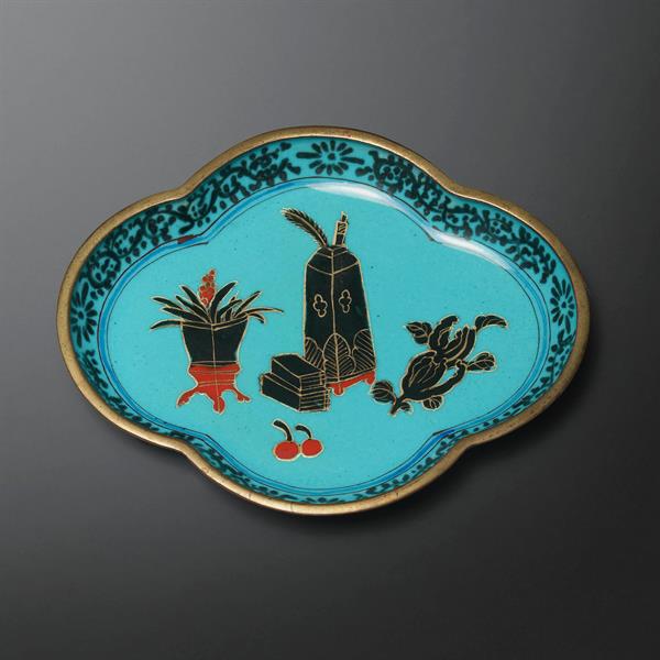 22. Enamel Dish