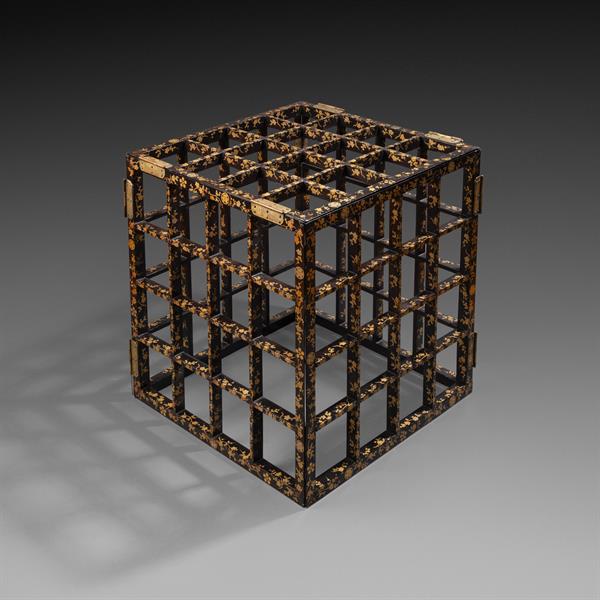 Lacquer Folding Armour Case