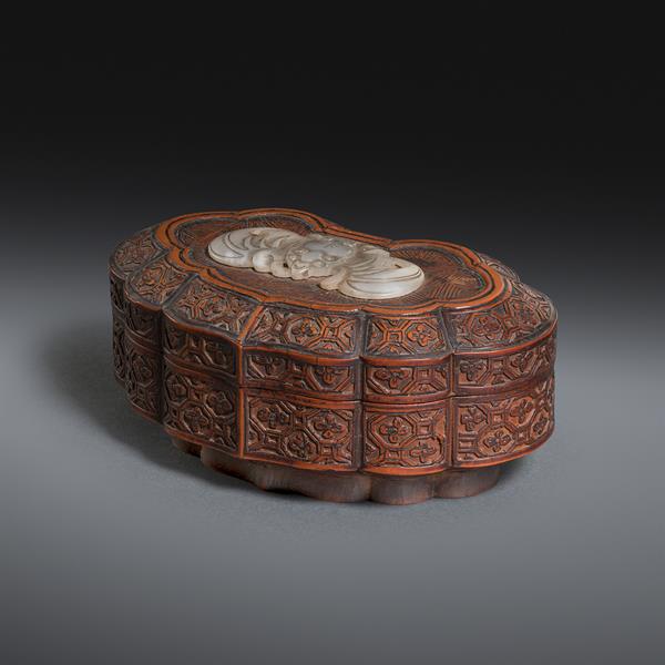 11. Carved Bamboo Box in the form of a Large Ruyi Head