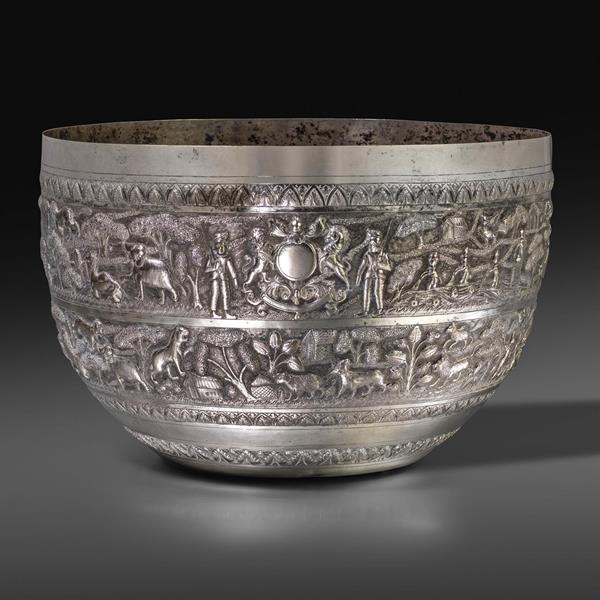 32. Large Silver Punch Bowl with a British Royal Crest