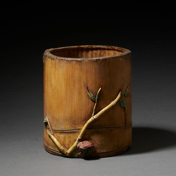 8. Brush Pot